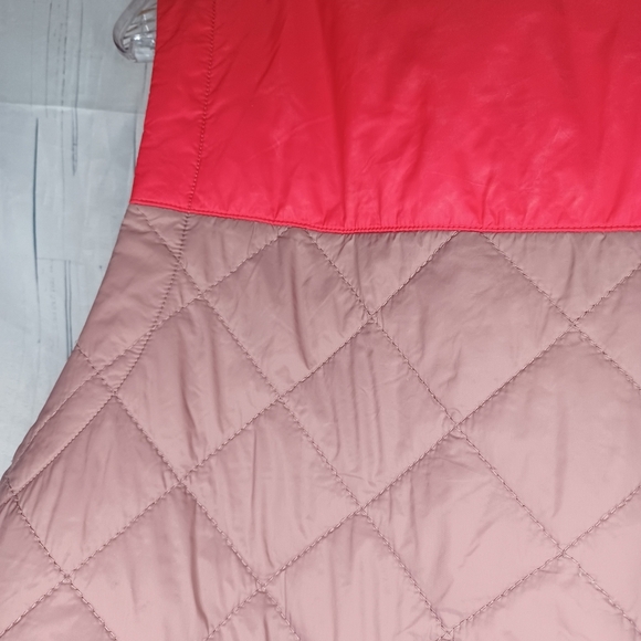 Victoria's Secret Pink Full Zip Quilted Vest - Picture 11 of 13